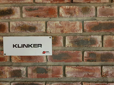 Klkinker Brick Wall